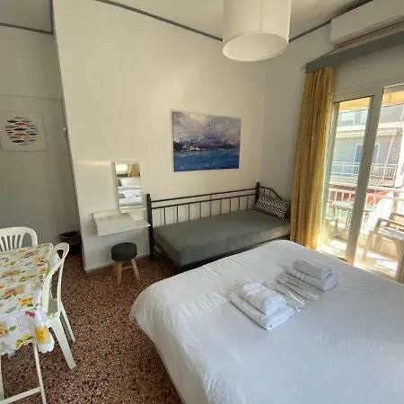 Sunset View 酒店 *